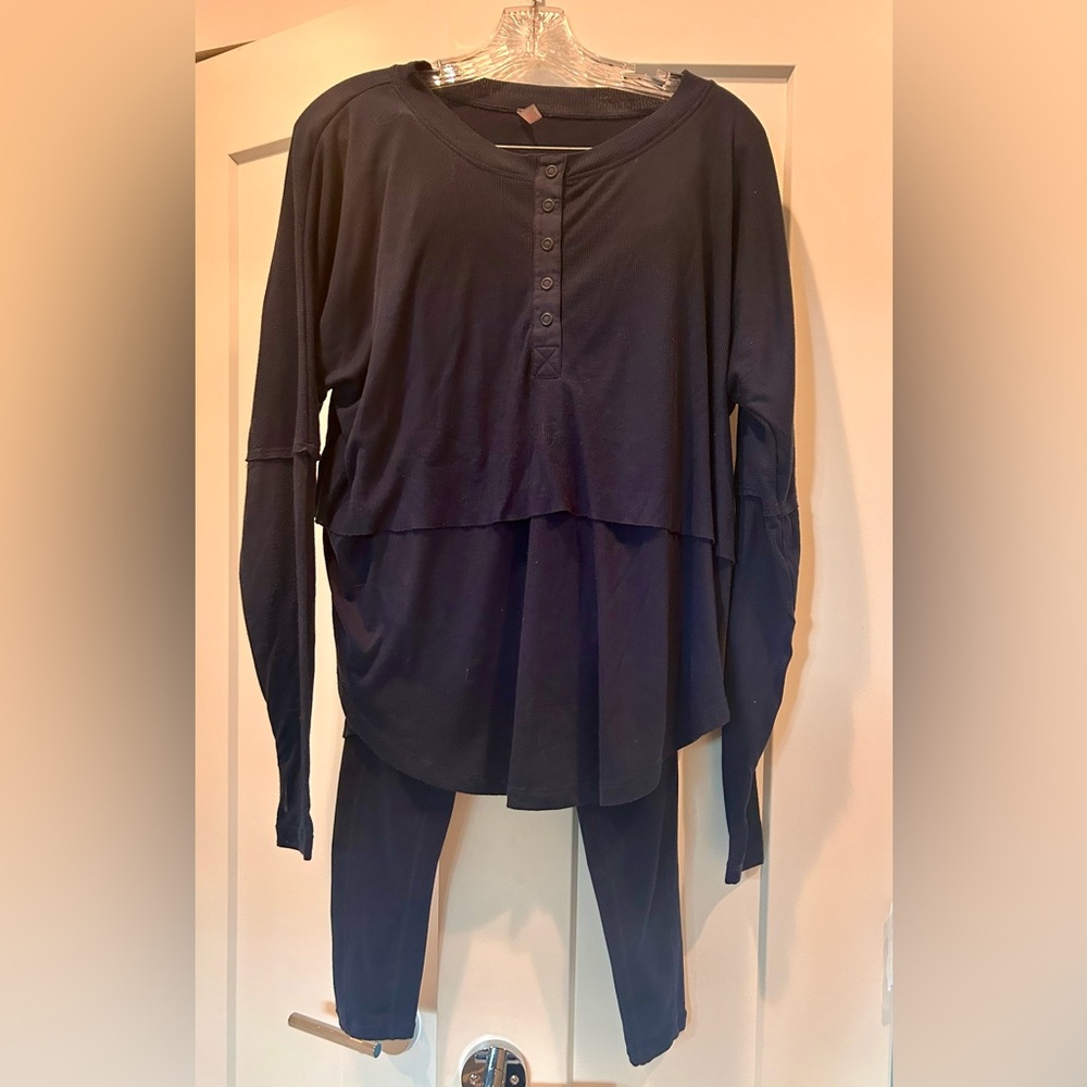 FP Movement by Free People Black/Blue Layered Henley Top and Leggings Set
